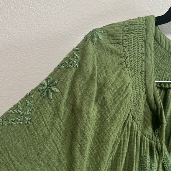 Lucky Brand Olive Green Smocked Top - Picture 6 of 14